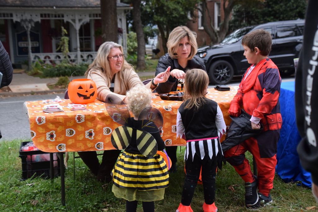 library festival 10-2019 186 (1024x683).jpg